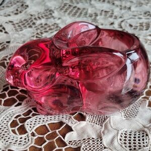 Vtg Indiana Glass Easter Cranberry Pink Bunny Rabbit Votive Candle Holder